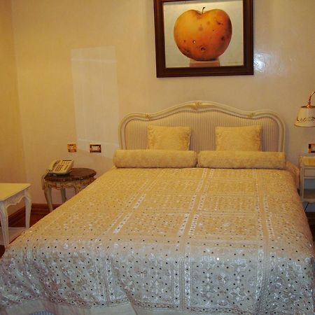 Villa Jelena Belgrado Kamer foto