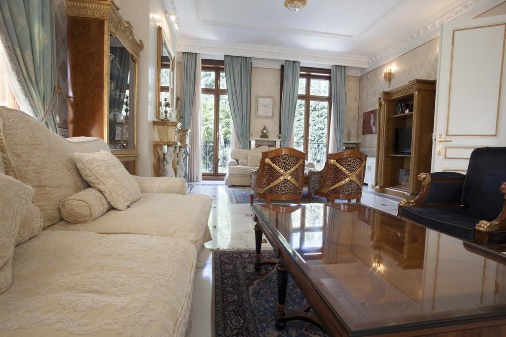 Villa Jelena Belgrado Buitenkant foto