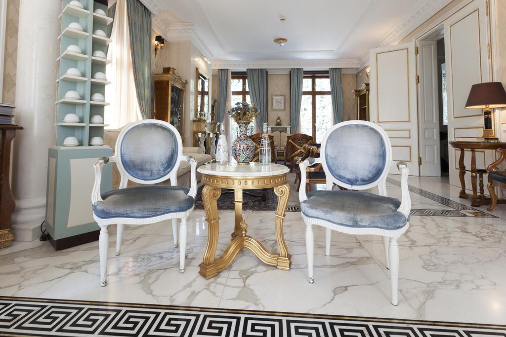 Villa Jelena Belgrado Buitenkant foto