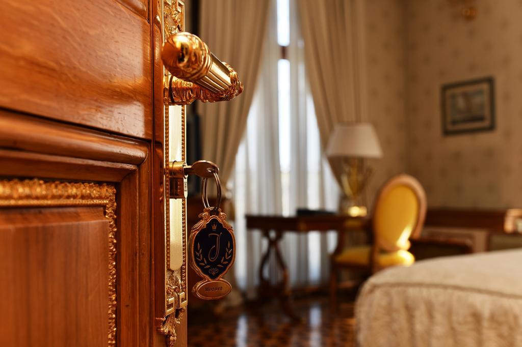 Villa Jelena Belgrado Buitenkant foto