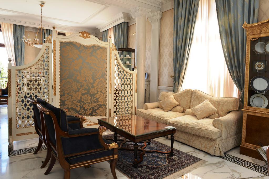 Villa Jelena Belgrado Buitenkant foto