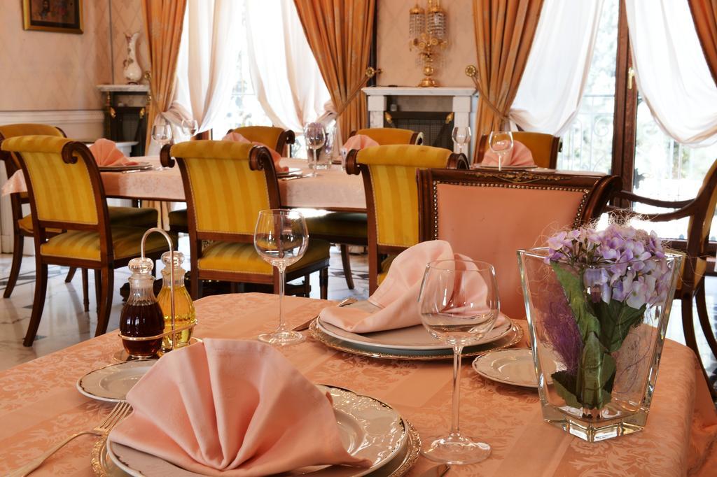 Villa Jelena Belgrado Buitenkant foto
